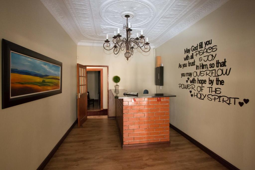 The Nightingale Guesthouse 블룸폰테인 외부 사진