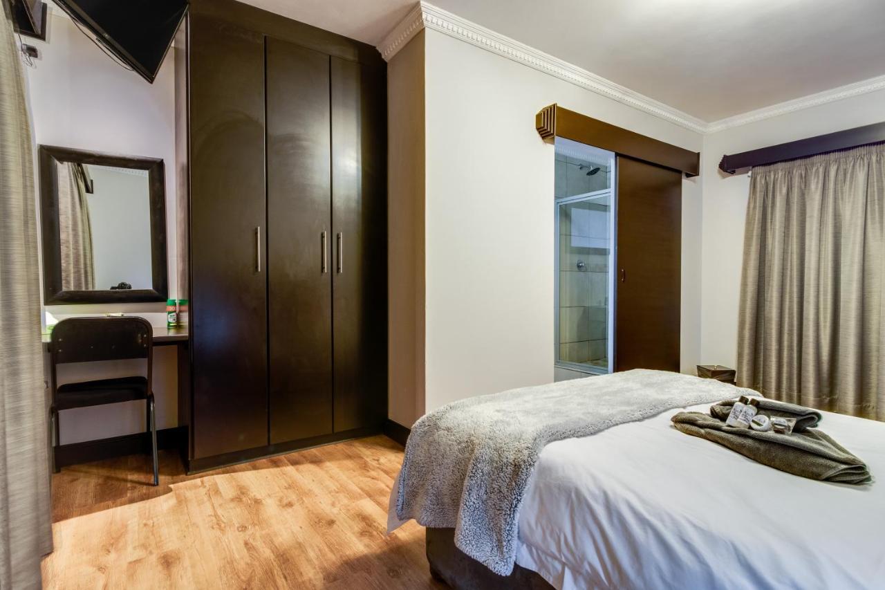 The Nightingale Guesthouse 블룸폰테인 외부 사진