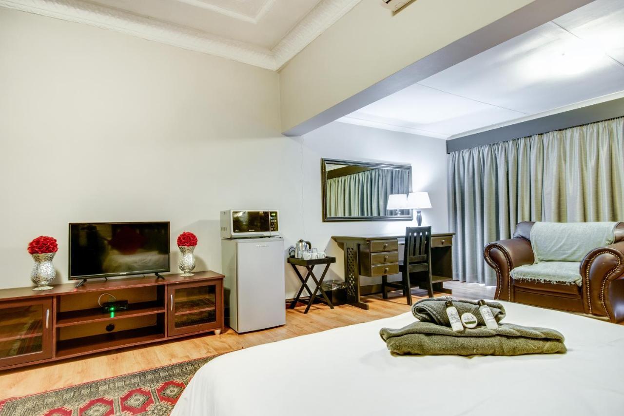 The Nightingale Guesthouse 블룸폰테인 외부 사진