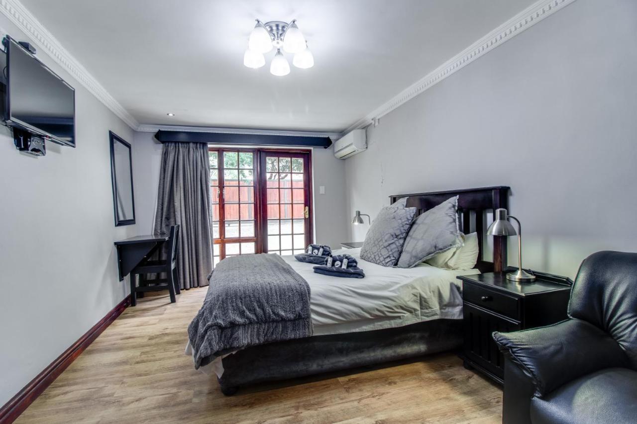 The Nightingale Guesthouse 블룸폰테인 외부 사진